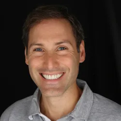 Photo of practitioner