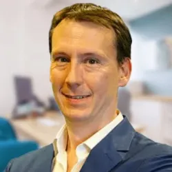 Photo of practitioner