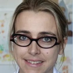 Photo of practitioner