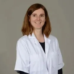 Photo of practitioner