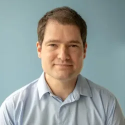 Photo of practitioner