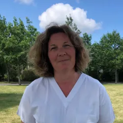 Photo of practitioner