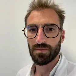 Photo of practitioner