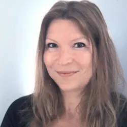 Photo of practitioner