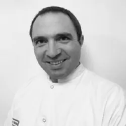 Photo of practitioner