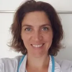 Photo of practitioner