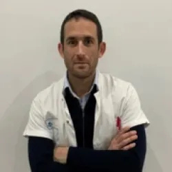 Photo of practitioner
