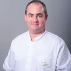 Photo of practitioner