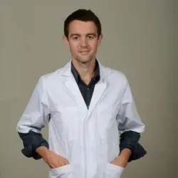 Photo of practitioner