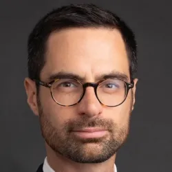 Photo of practitioner