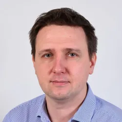Photo of practitioner