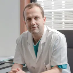 Photo of practitioner