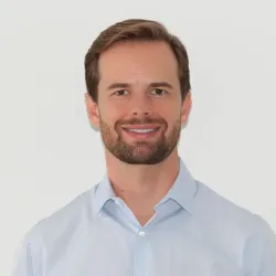 Photo of practitioner