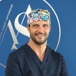 Photo of practitioner