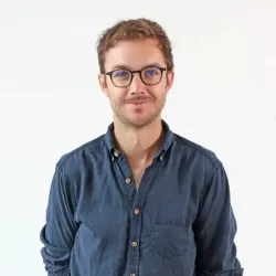 Photo of practitioner