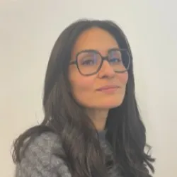 Photo of practitioner