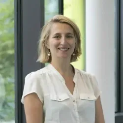 Photo of practitioner