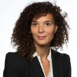 Photo of practitioner