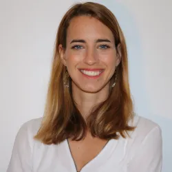 Photo of practitioner