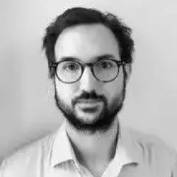 Photo of practitioner