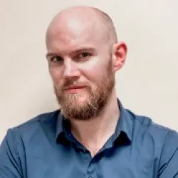 Photo of practitioner