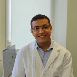 Photo of practitioner