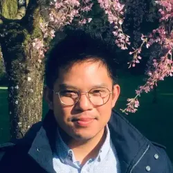 Photo of practitioner