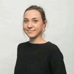 Photo of practitioner