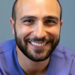 Photo of practitioner