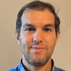 Photo of practitioner