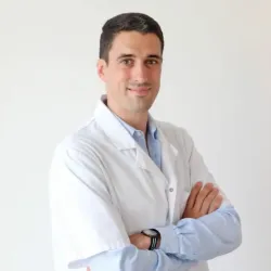 Photo of practitioner
