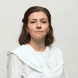 Photo of practitioner