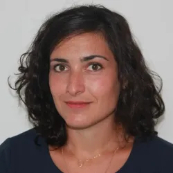 Photo of practitioner