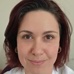 Photo of practitioner