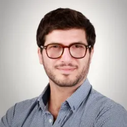 Photo of practitioner