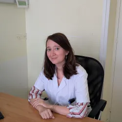 Photo of practitioner