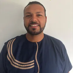 Photo of practitioner