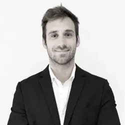 Photo of practitioner