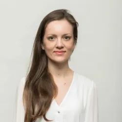 Photo of practitioner
