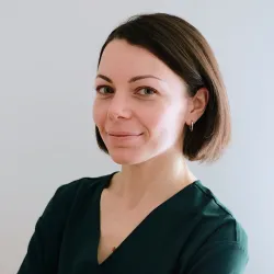 Photo of practitioner