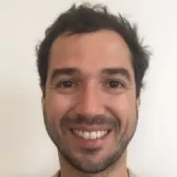 Photo of practitioner