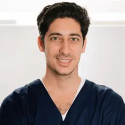 Photo of practitioner