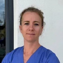 Photo of practitioner