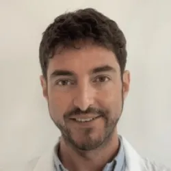 Photo of practitioner