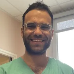 Photo of practitioner