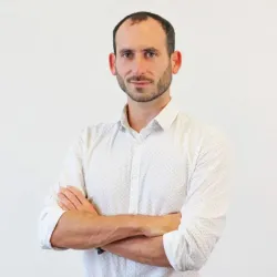 Photo of practitioner