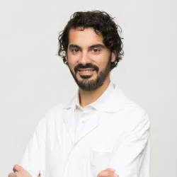 Photo of practitioner