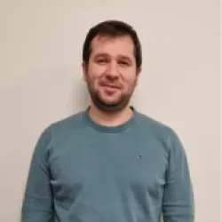 Photo of practitioner