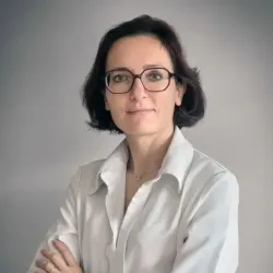 Photo of practitioner