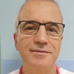 Photo of practitioner